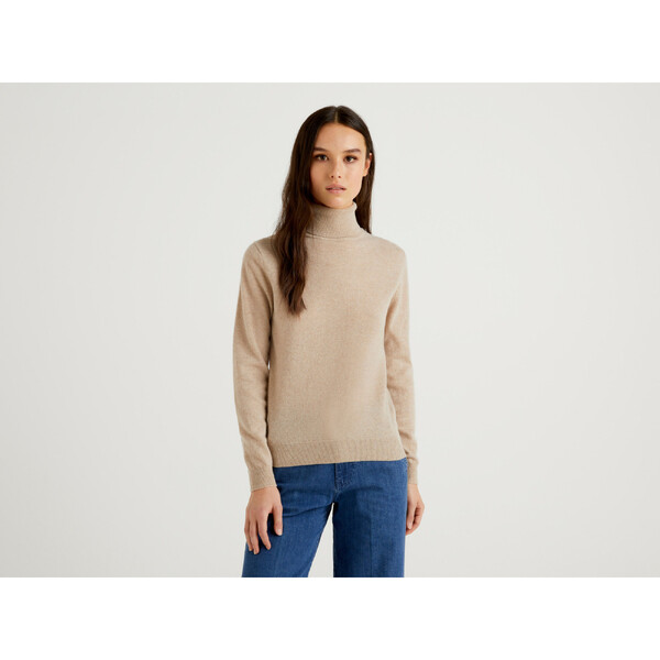 TURTLE NECK SWEATER